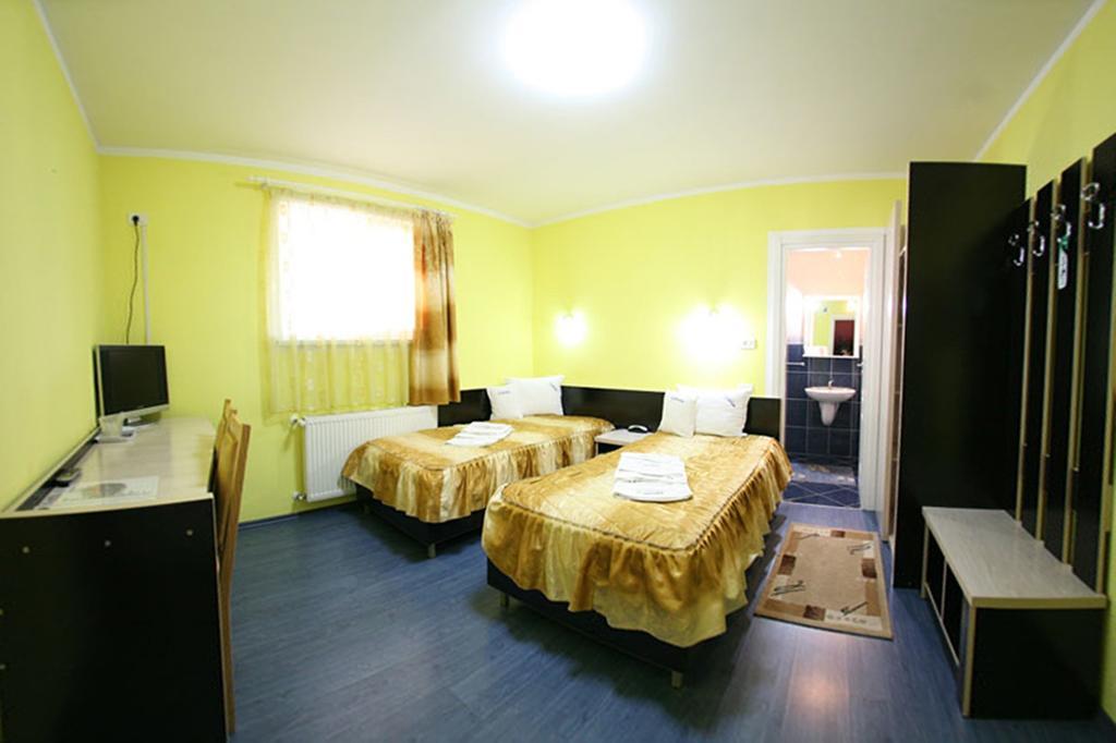 Pensiunea Soferul Norocos Bacău Kamer foto