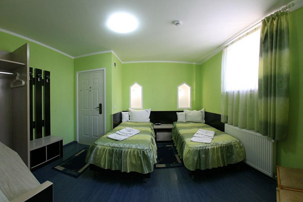 Pensiunea Soferul Norocos Bacău Kamer foto